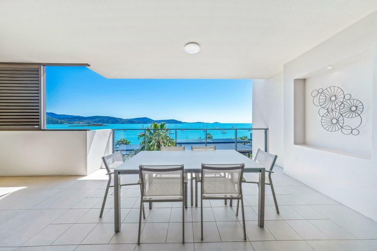 Executive On Whisper Bay - Cannonvale Airlie Beach Eksteriør bilde
